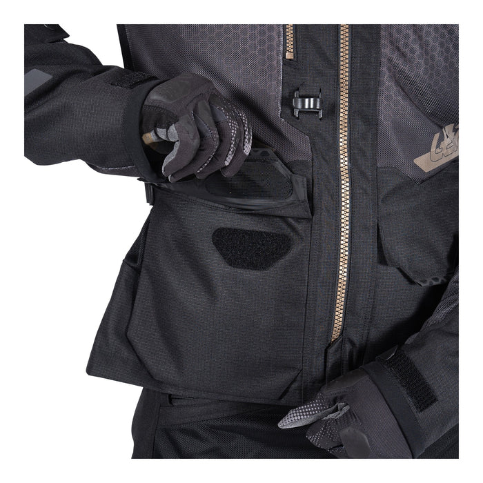 Leatt 5.5 ADV FlowTour Jacket - Stealth